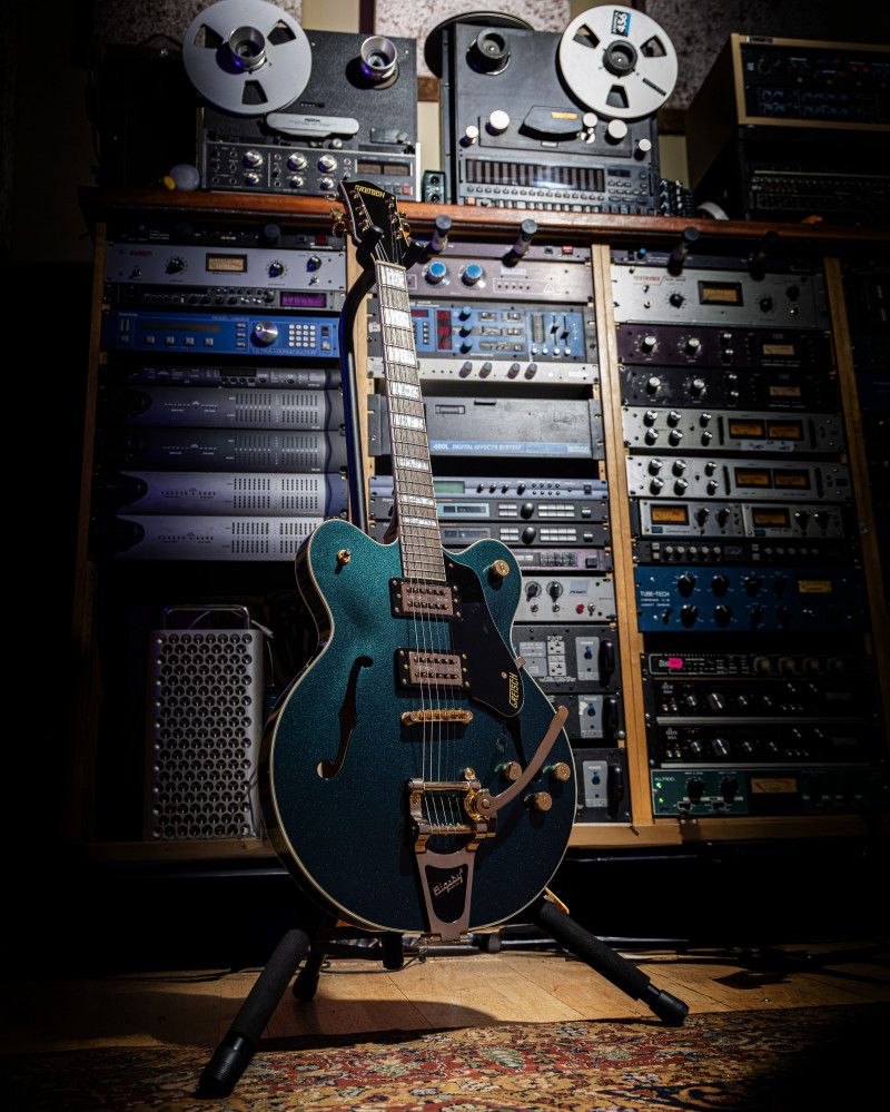 GRETSCH G2420 STREAMLINER HLW SC ABB CHITARRA SEMIACUSTICA COLOR SUNBURST